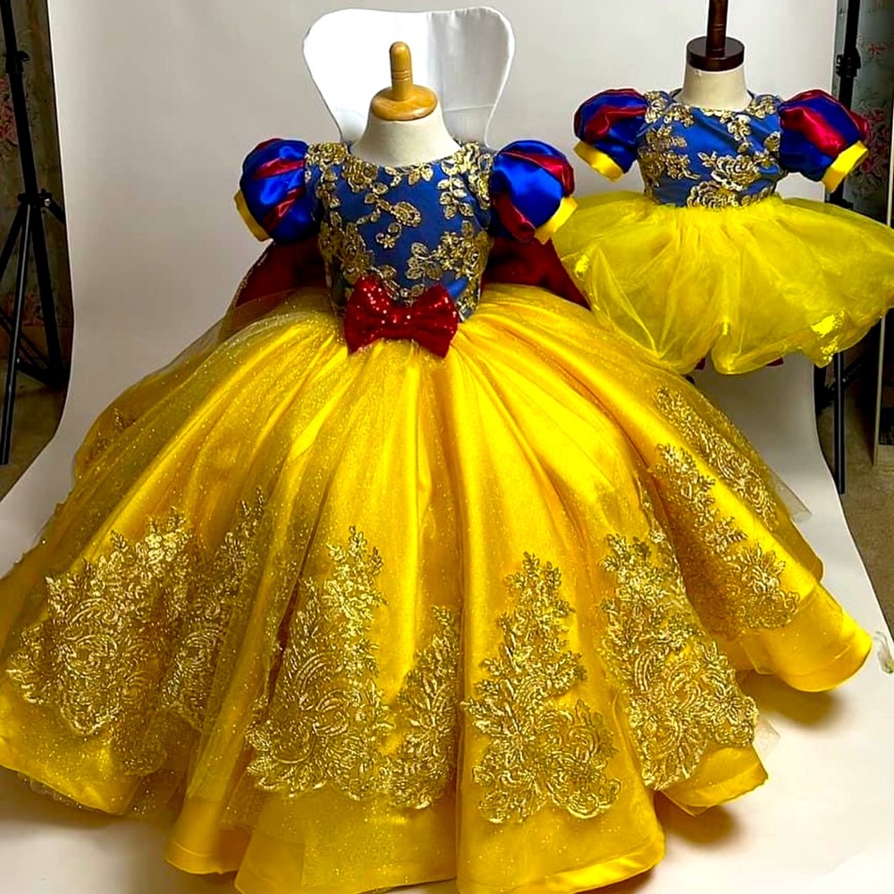 Snow white dress